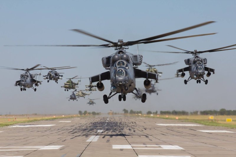 Вертолет ми-8 и ми-24