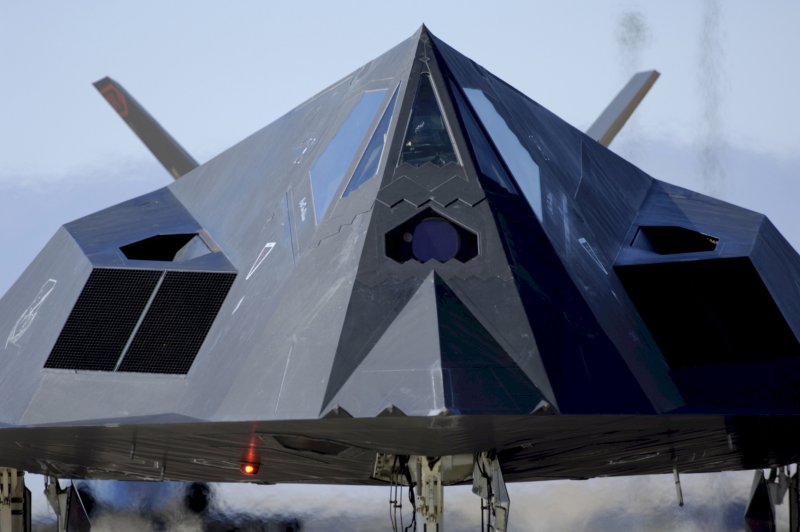F-117 Nighthawk