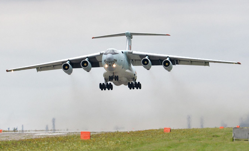 Самолет амфибия ил-76