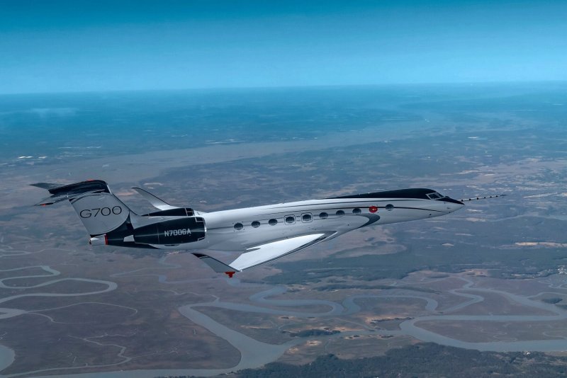 Гольфстрим бизнес Джет g700