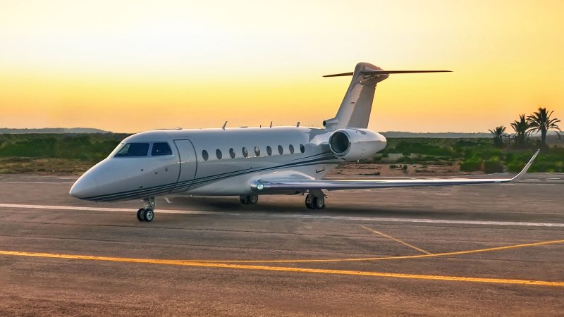Gulfstream g280 сбоку