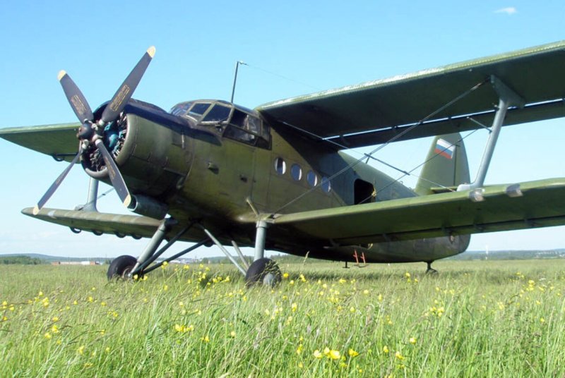 АН 2 бомбардировщик