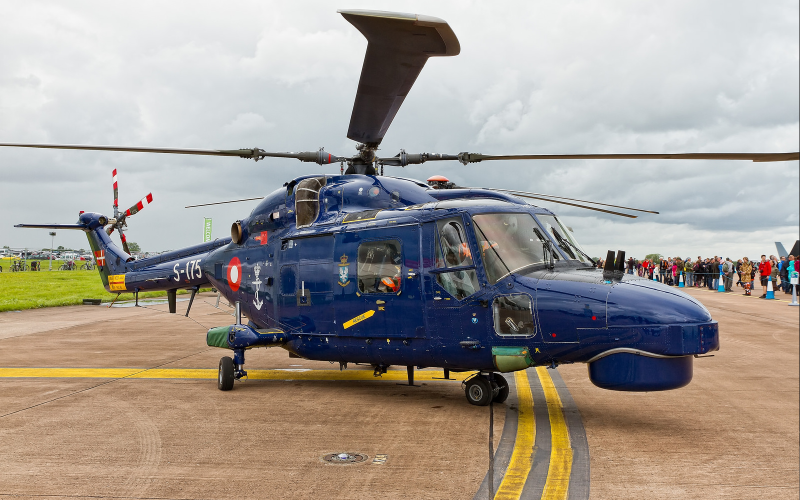 Westland Lynx вертолет