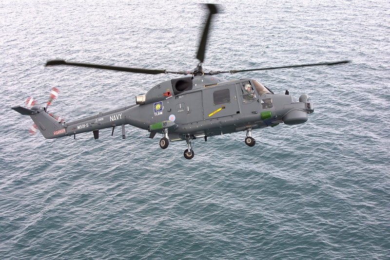 Super Lynx 300