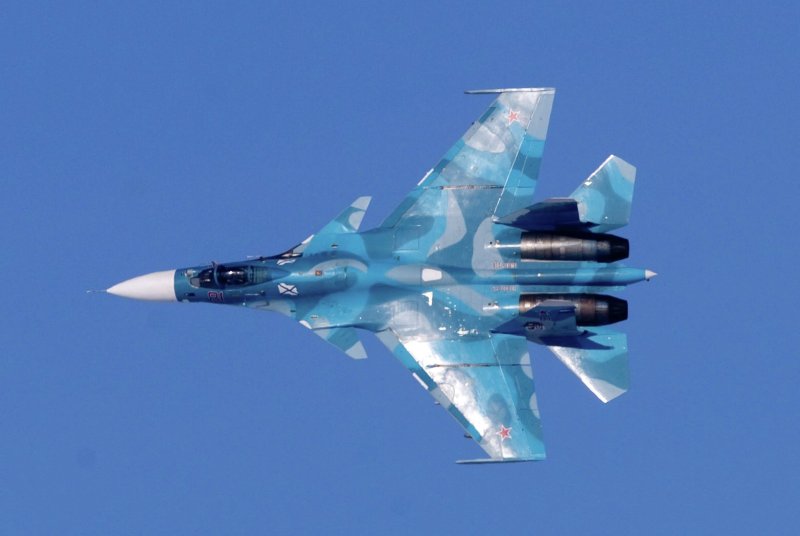 Корабельный истребитель Су-33