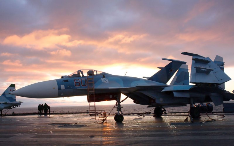 Су-33 истребитель