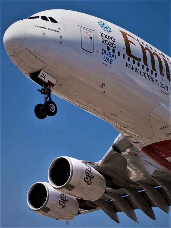 Самолёт Airbus a380