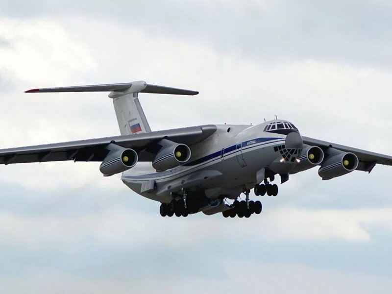 Самолет ил 76