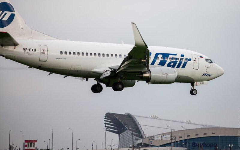 Boeing 737-500 ЮТЭЙР