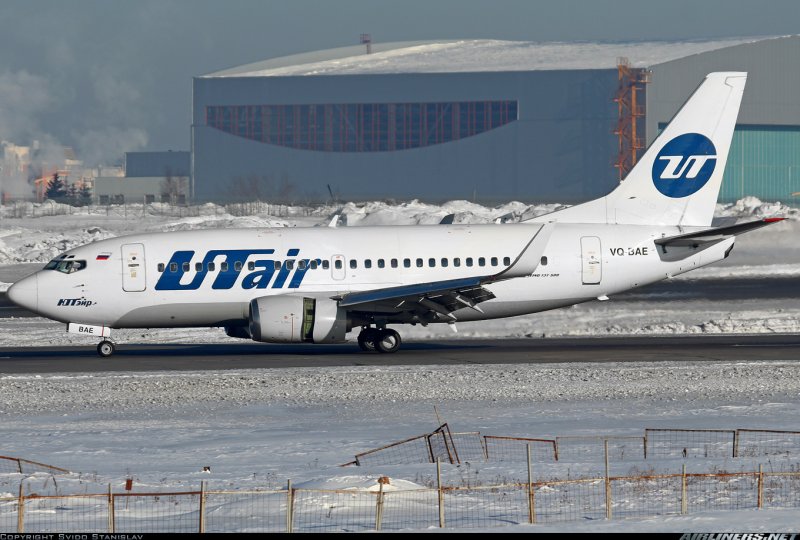 Boeing 737-524 ЮТЭЙР