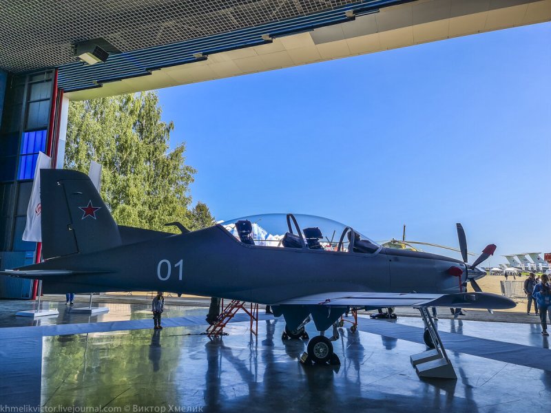 УТС-800 самолет узга