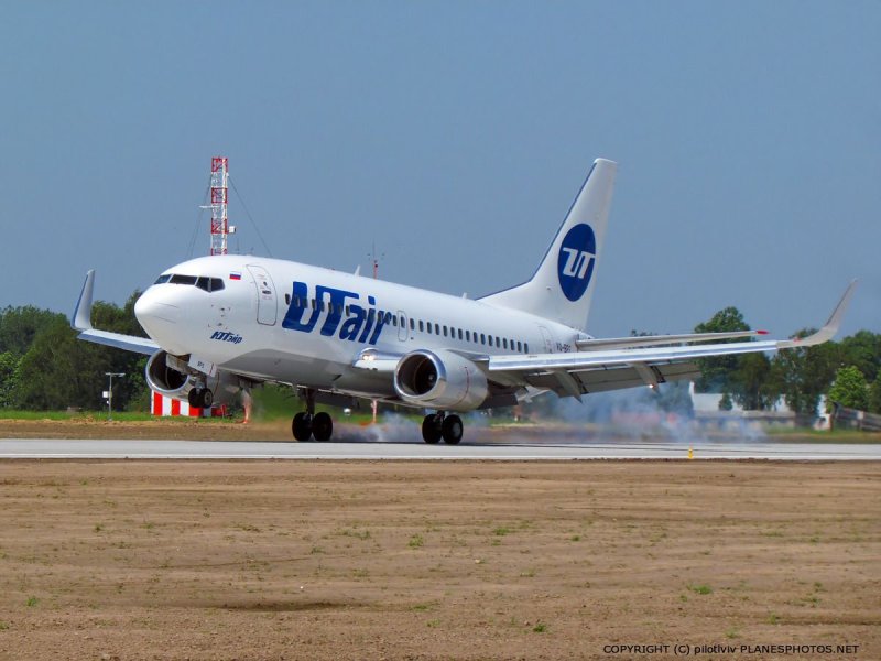 737-500 ЮТЭЙР