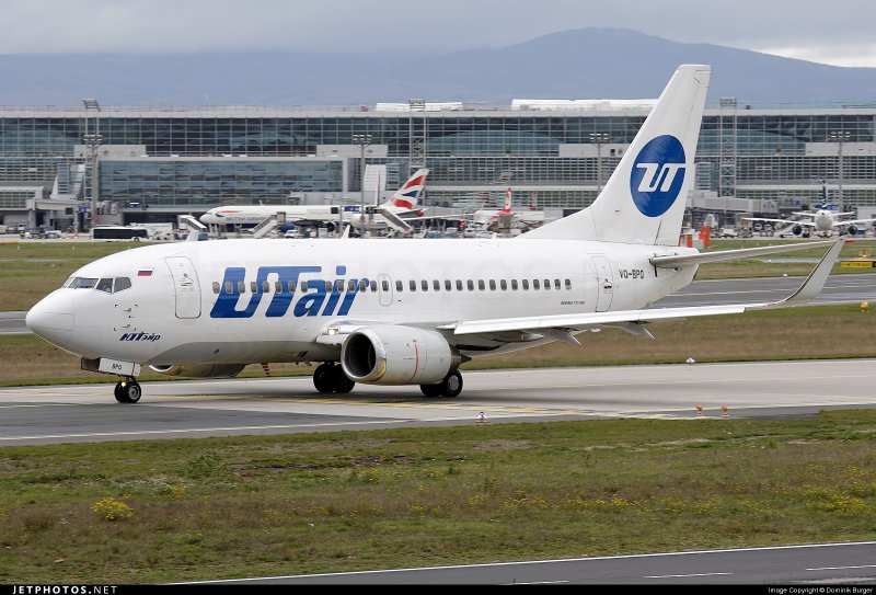 Boeing 737 ЮТЭЙР