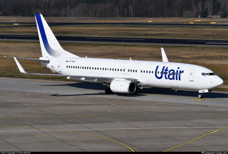 Boeing 737-800 WL