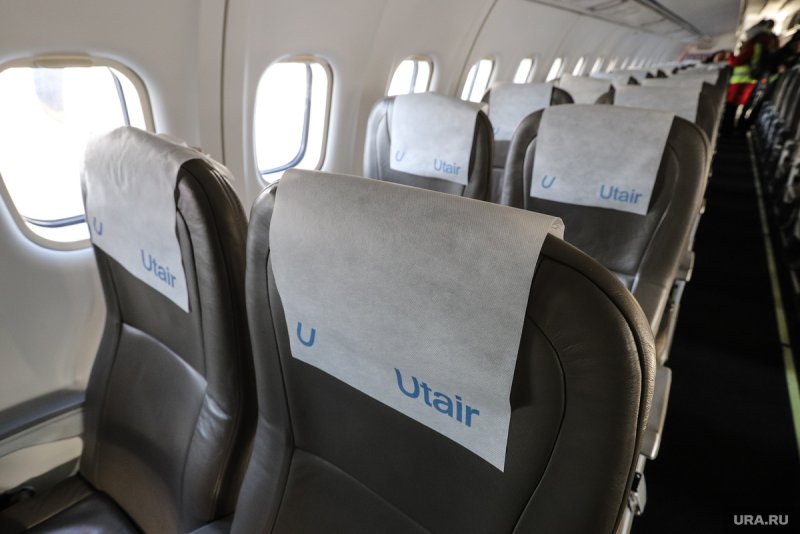Боинг 737-500 ЮТЭЙР салон