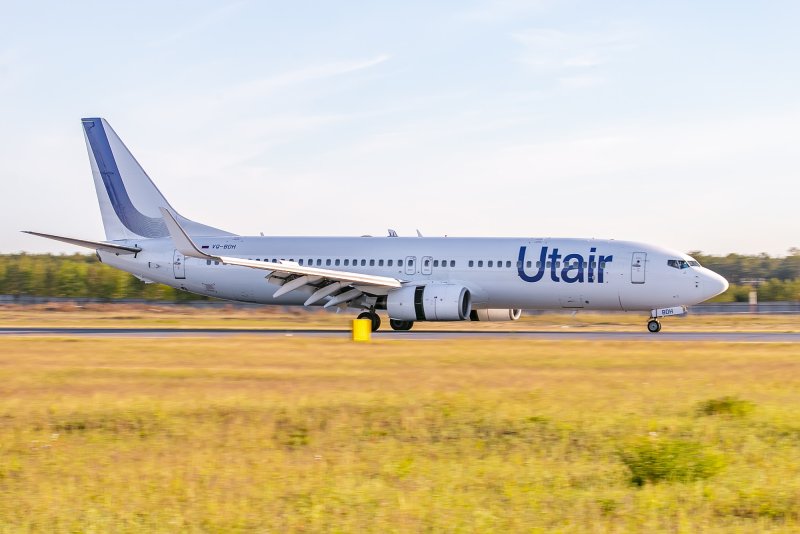 737-800 ЮТЭЙР