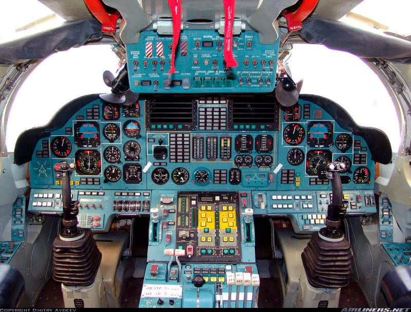 Ту 160 Cockpit