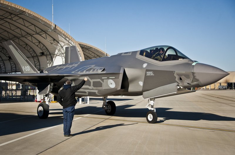 F-35 Лайтнинг II