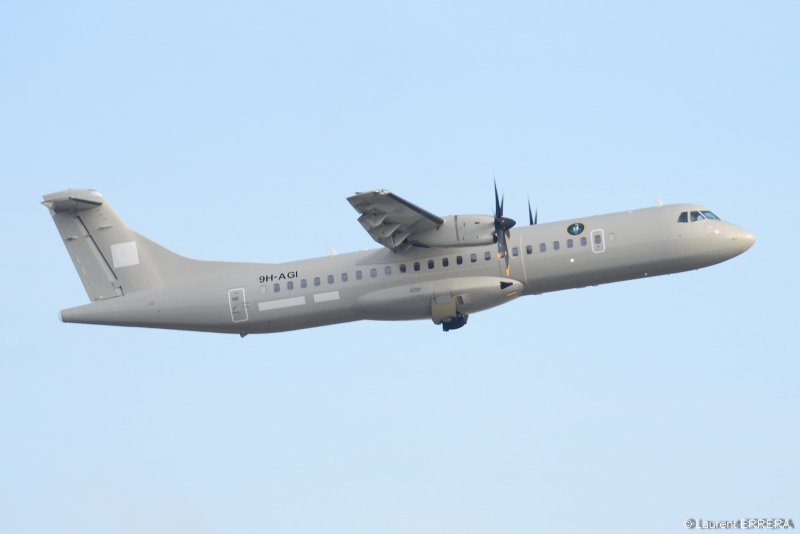 Винтовые самолеты пассажирские ATR-72