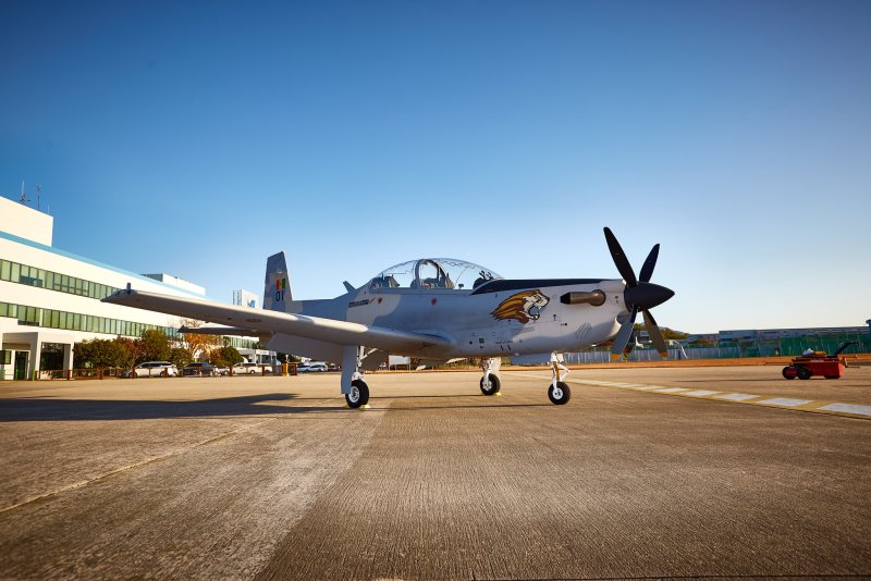 Самолет-Kai KT-1c