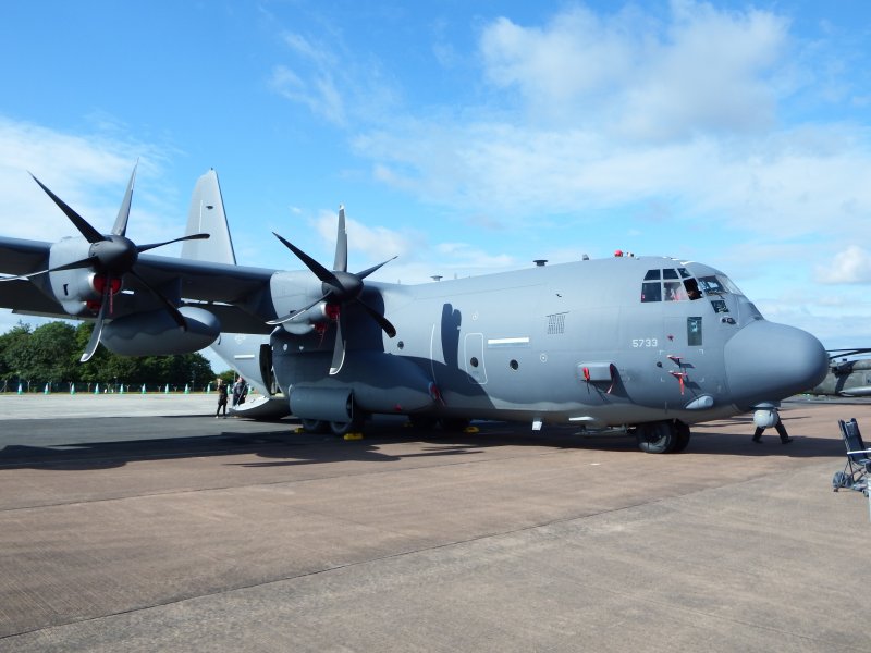 Вертолёт c 130