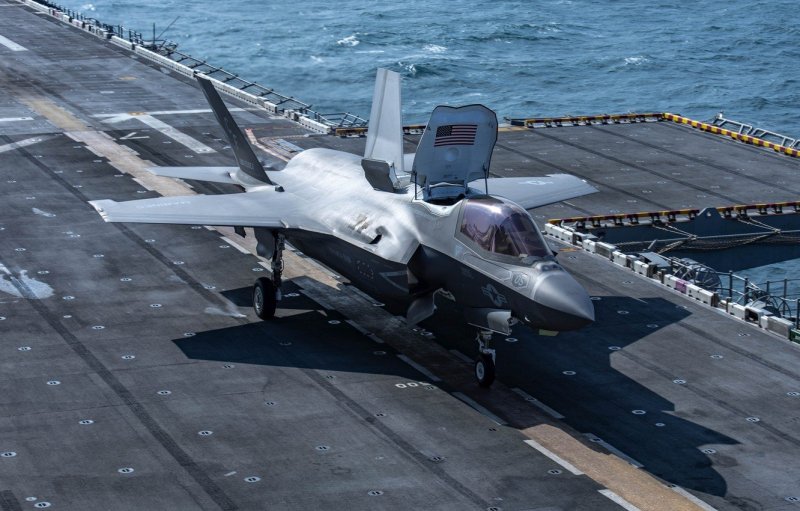 F-35 Lightning II