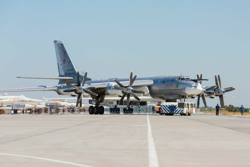 Турбовинтовой ту 114