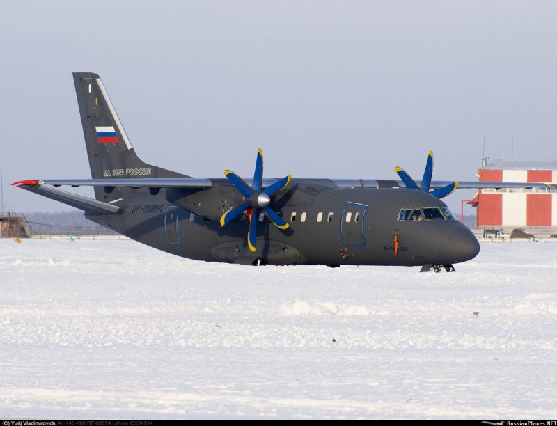 Турбовинтовой самолет АН-140
