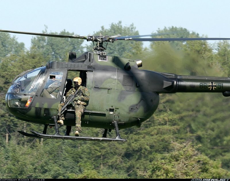 Bo 105 вертолет