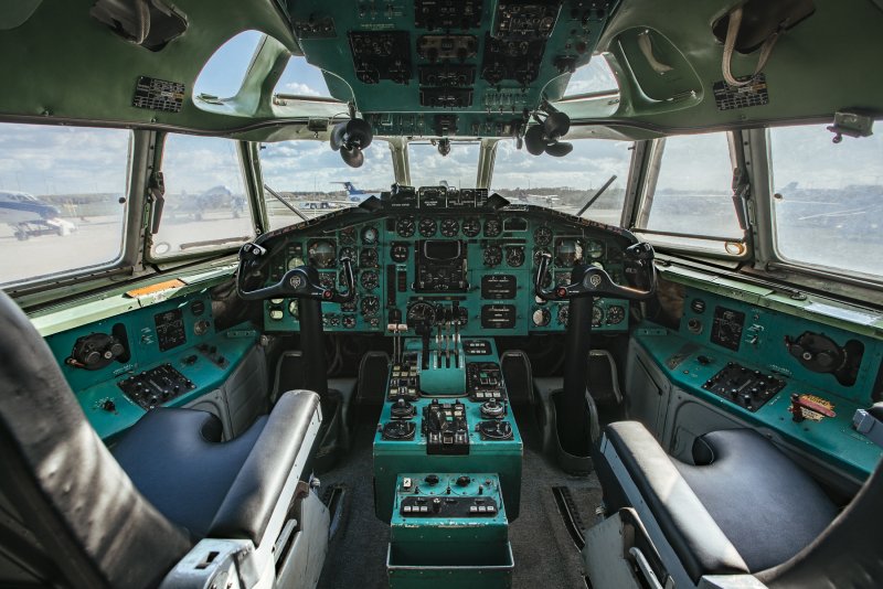 Ту 154 кабина