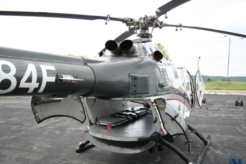 Bo 105 вертолет