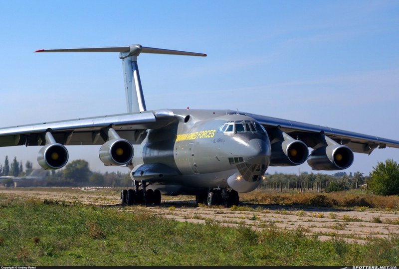 Самолёт ил-76 ВТА России