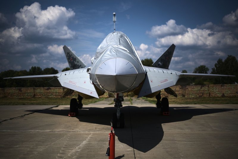 Самолет Су-57