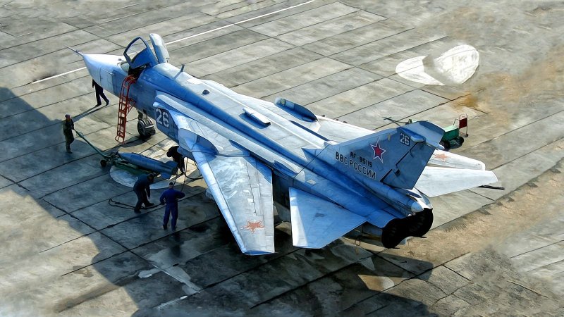 Фронтовой бомбардировщик Су-24м