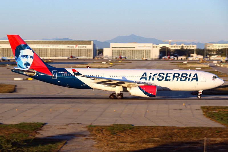Air Serbia самолеты