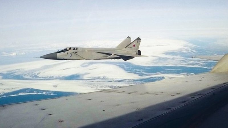 Миг-31 перехватил самолет-разведчик ВВС Норвегии над Баренцевым морем