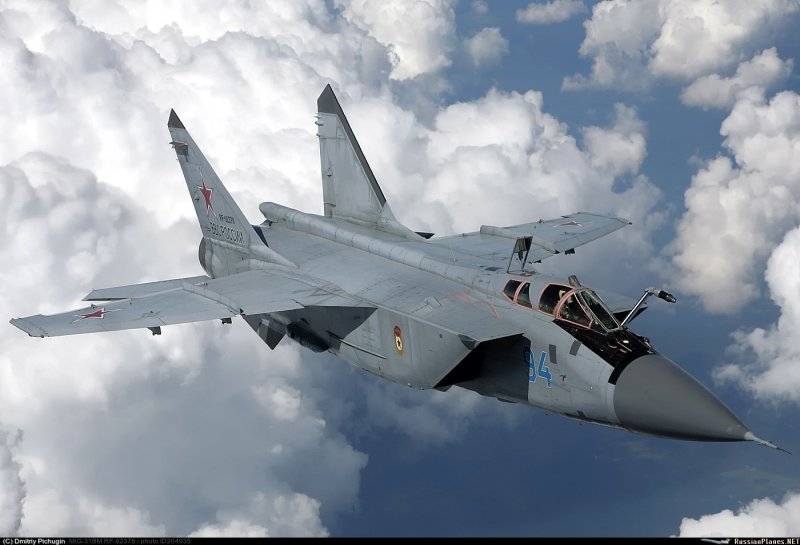 Миг-31 сверхзвуковой самолёт