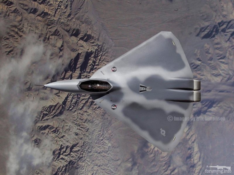 X-44 Multi-Axis no-Tail aircraft (Manta)