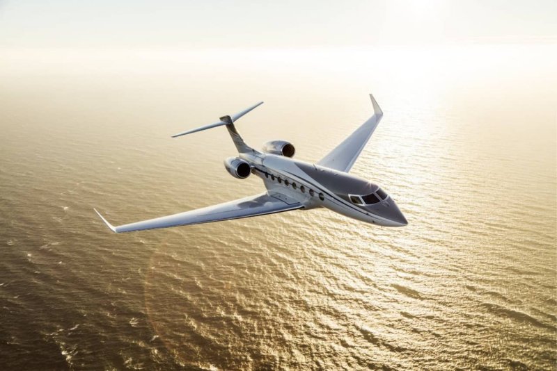 Самолет Gulfstream g650