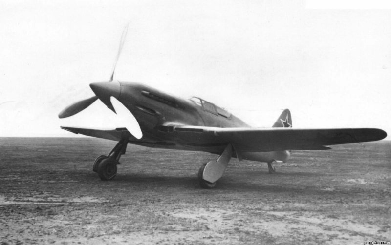 И-220 истребитель Сильванского