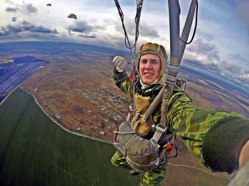 Прыжок с парашютом 800м