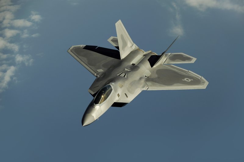 Истребители 5 поколения f 22