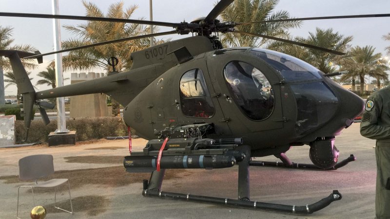 Вертолет Ah-6