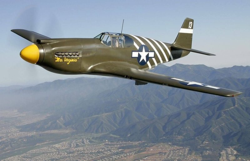 Самолет p-51 Mustang