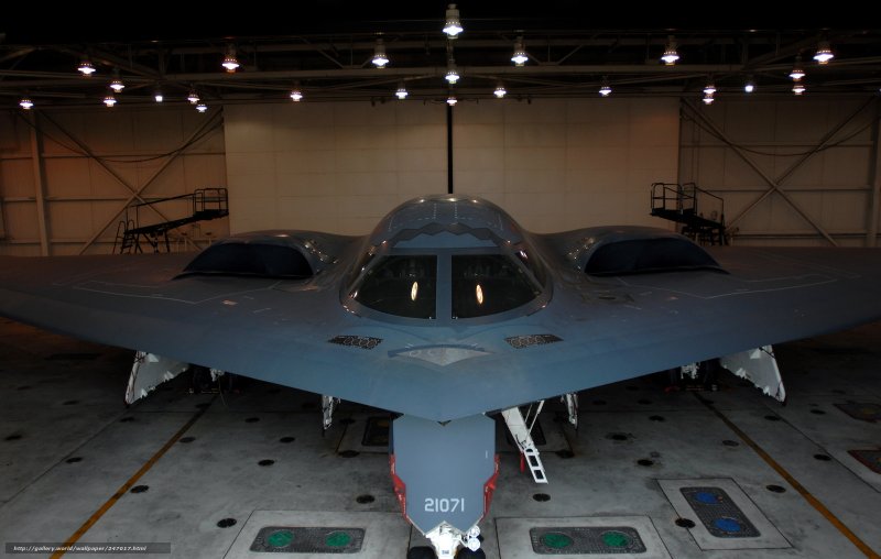 Стелс-бомбардировщик b-2