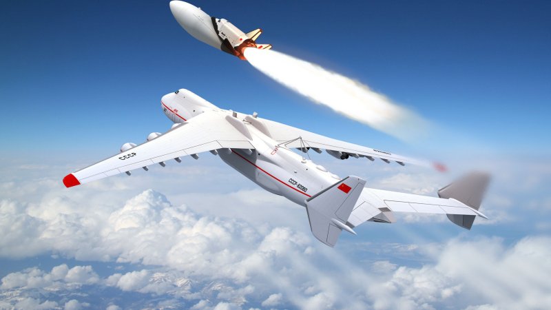 Мрия АН-225 Буран