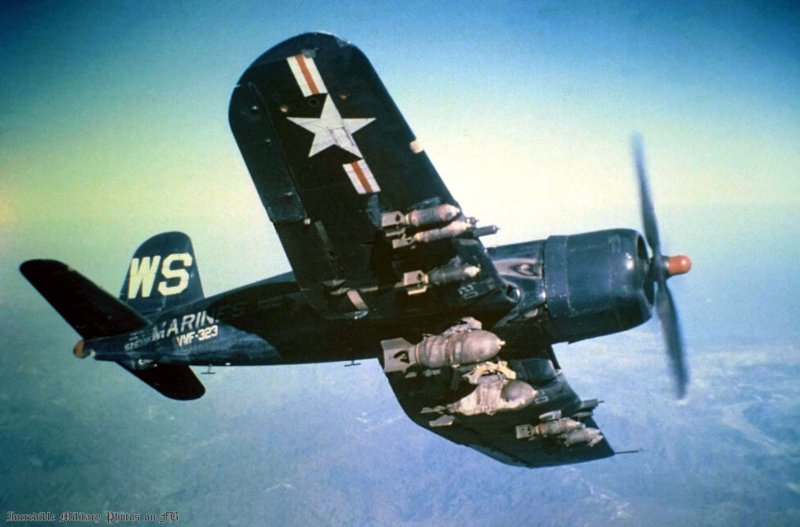 Самолет Корсар f4u-4b