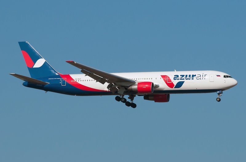 Боинг 767 Азур Эйр