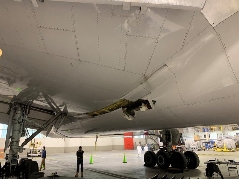 B777 двигатель