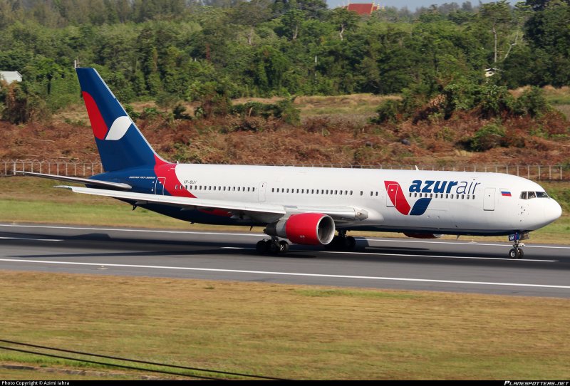 Самолет Боинг 767-300
